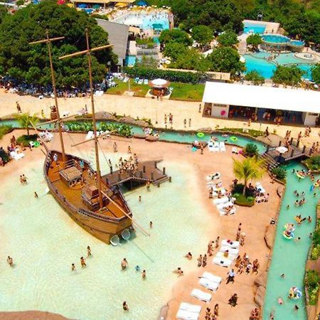 Lacqua Diroma Oficial - Diroma Acqua Park Incluido - Com Roupa De Cama E Banho Caldas Novas Luaran gambar